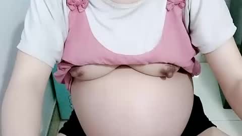 sexy8685 online show from April 18, 11:16 pm