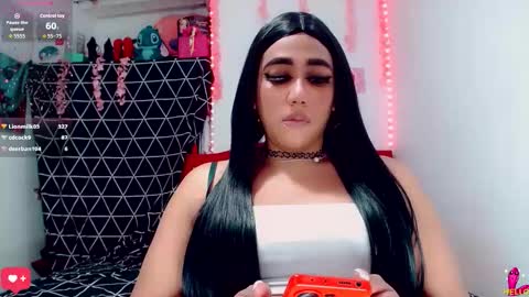 sexy_brunette2590 online show from March 26, 4:07 am