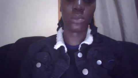 sexy_butty01 online show from March 12, 2:04 am