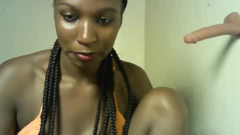 sexy_chocoy05 online show from January 17, 9:56 pm