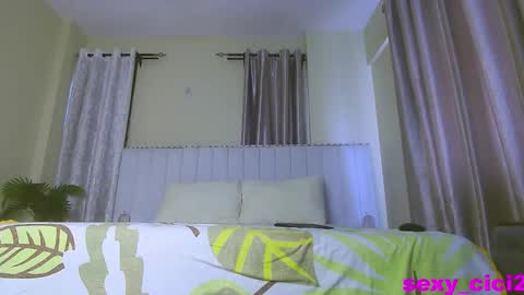 foxxy sweets online show from November 21, 6:22 am