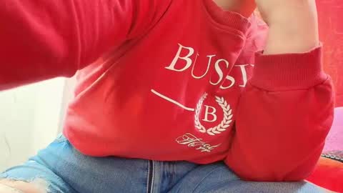 karla           instagram  online show from October 3, 2:43 am