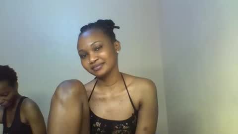 Snapshot of sexy_kaly chatting on October 18, 2:21 pm Sexy kaly online show from October 18, 2:21 pm