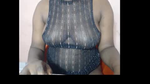 Snapshot of sexy_lagatha chatting on October 8, 11:21 pm sexy_lagatha online show from October 8, 11:21 pm