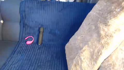 larisa online show from December 20, 6:45 pm