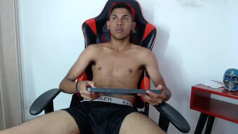Snapshot of sexy_latin_cum chatting on October 15, 2:07 pm sexy_latin_cum online show from October 15, 2:07 pm