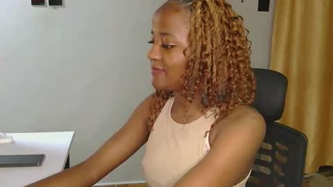 sexy_moh1 online show from September 15, 3:41 am