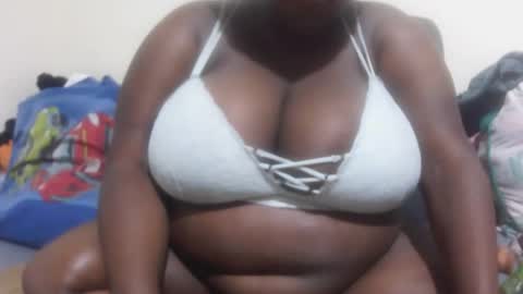 Snapshot of sexy_pall chatting on October 5, 8:05 pm Princess online show from October 5, 8:05 pm
