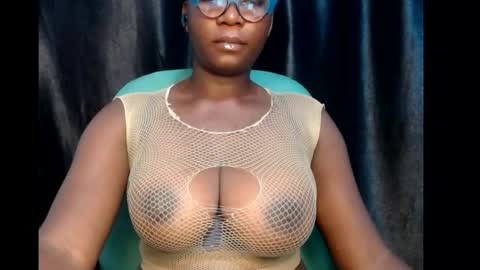 zoe online show from March 8, 6:26 pm