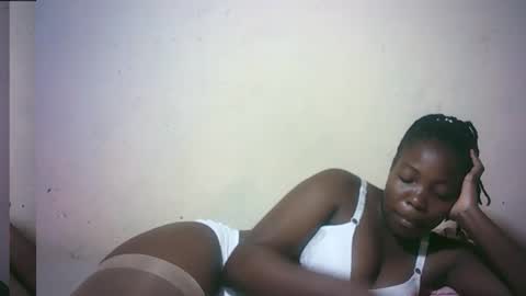 Snapshot of sexy_sandrah chatting on October 5, 6:48 pm sexy_sandrah online show from October 5, 6:48 pm