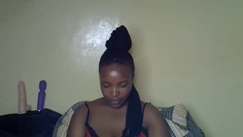 Snapshot of sexy_sazii chatting on October 11, 2:38 am sexy_sazii online show from October 11, 2:38 am