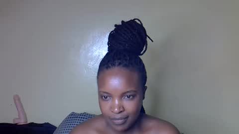 Snapshot of sexy_sazii chatting on October 12, 2:48 am sexy_sazii online show from October 12, 2:48 am
