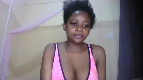 Snapshot of sexy_short chatting on September 18, 7:34 am Janet online show from September 18, 7:34 am