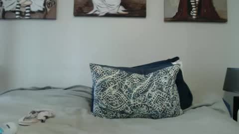 Nastassia... but you can call me Stassi for short. online show from December 22, 1:18 pm