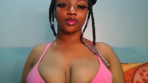 Snapshot of sexy_sweetcandy chatting on December 26, 3:53 pm sexy sweetcandy online show from December 26, 3:53 pm