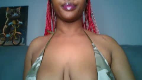 Snapshot of sexy_sweetcandy chatting on February 7, 9:58 pm sexy sweetcandy online show from February 7, 9:58 pm