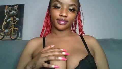 Snapshot of sexy_sweetcandy chatting on February 6, 10:00 pm sexy sweetcandy online show from February 6, 10:00 pm