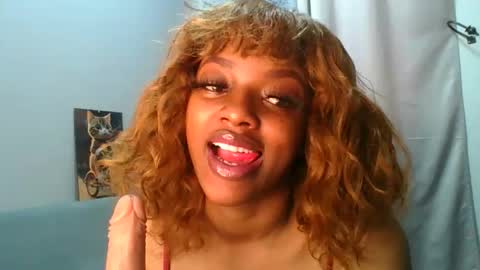 Snapshot of sexy_sweetcandy chatting on September 16, 6:16 am sexy sweetcandy online show from September 16, 6:16 am