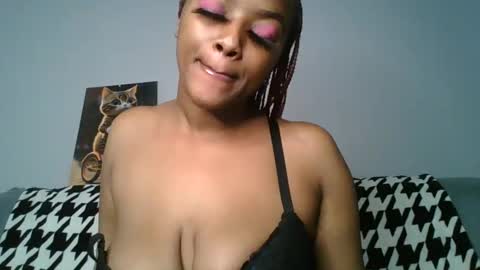 Snapshot of sexy_sweetcandy chatting on February 16, 6:54 am sexy sweetcandy online show from February 16, 6:54 am