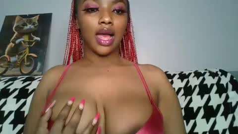 Snapshot of sexy_sweetcandy chatting on February 15, 9:16 am sexy sweetcandy online show from February 15, 9:16 am