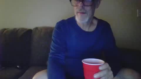 Snapshot of sexy_white_daddy chatting on March 9, 6:28 am Daddy online show from March 9, 6:28 am