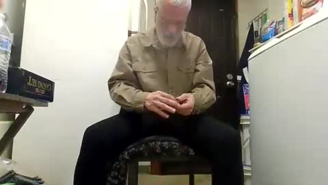 Daddy online show from April 16, 8:53 pm