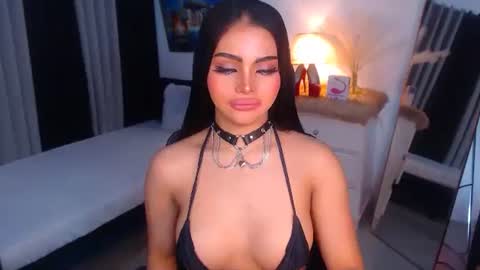 YOUR MISTRESS GODDESSS ADRIANA online show from February 2, 12:09 am