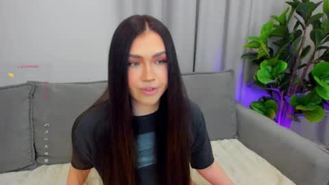 Lou online show from April 17, 8:44 pm