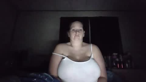 Etowngirl14 online show from December 8, 3:50 am