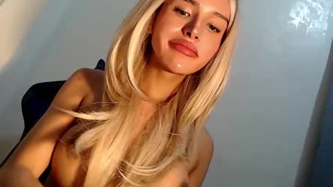 Seraphina Blaze online show from February 11, 12:47 pm