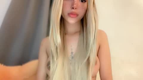 Seraphina Blaze online show from March 2, 11:50 am