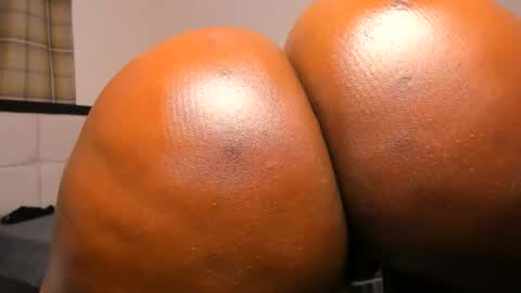 sexybootydoll online show from March 4, 5:32 pm