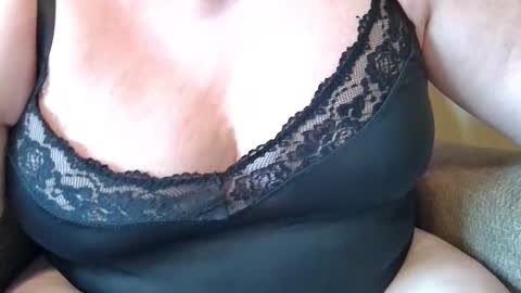 sexybri1674 online show from October 12, 6:10 pm