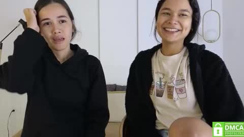 chanell and yina online show from December 17, 1:07 pm