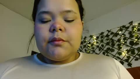 Snapshot of sexychubbyy chatting on March 11, 2:53 am Eva online show from March 11, 2:53 am