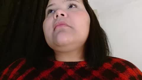 Snapshot of sexychubbyy chatting on February 5, 9:18 pm Eva online show from February 5, 9:18 pm