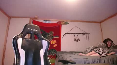 Austin and Megan online show from February 9, 5:33 am