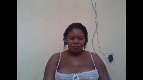 Snapshot of sexydove2 chatting on October 15, 8:59 am EMILY online show from October 15, 8:59 am