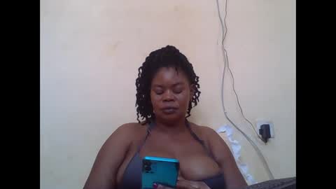 Snapshot of sexydove2 chatting on September 21, 8:51 am EMILY online show from September 21, 8:51 am