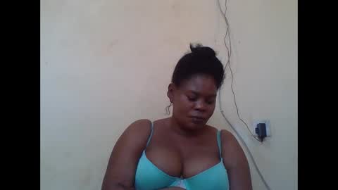 Snapshot of sexydove2 chatting on September 29, 2:16 pm EMILY online show from September 29, 2:16 pm