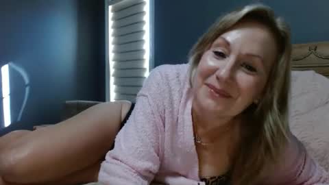 LisaisLuscious online show from October 20, 3:17 pm