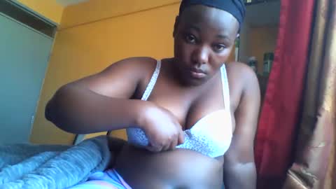 sexyflowerr online show from January 8, 11:16 am