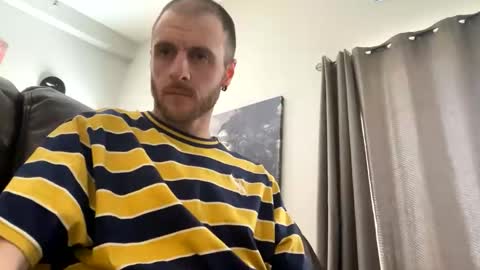 T online show from December 3, 9:37 pm