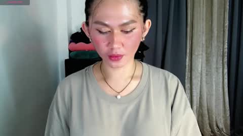 gigi online show from November 29, 11:18 am