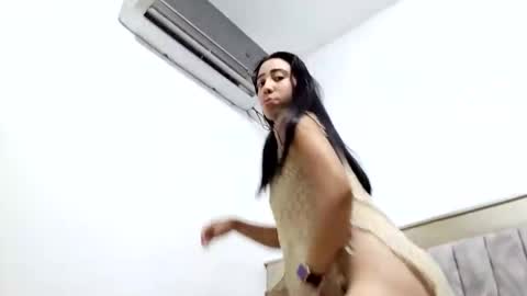 Snapshot of sexygril01 chatting on October 10, 11:16 am sexygril01 online show from October 10, 11:16 am