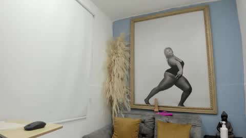 Snapshot of sexyhot_jeyka chatting on October 11, 10:02 pm sexyhot_jeyka online show from October 11, 10:02 pm