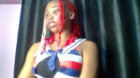 Snapshot of sexyhotbody_haileyxx chatting on October 5, 10:12 am Hailey online show from October 5, 10:12 am