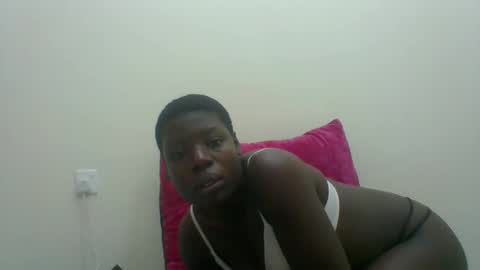 Snapshot of sexyhotgal4 chatting on October 6, 10:27 pm MARGARET online show from October 6, 10:27 pm