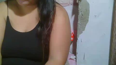 Snapshot of sexykittymom chatting on October 19, 2:27 am sexykittymom online show from October 19, 2:27 am