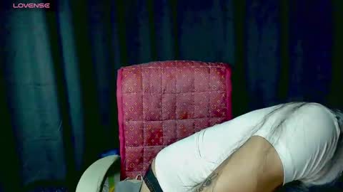 April online show from January 14, 10:18 pm